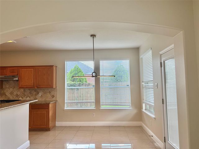 12426 Shadowpoint Drive, Hockley, TX 77082
