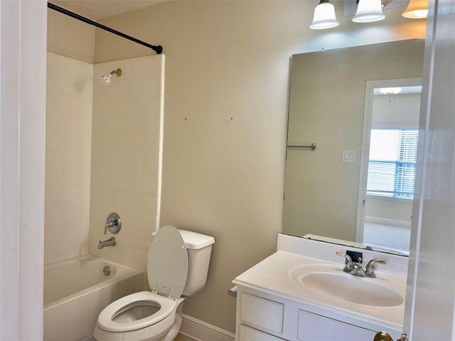 12426 Shadowpoint Drive, Hockley, TX 77082