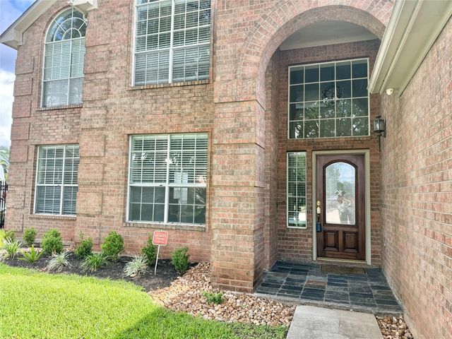 12426 Shadowpoint Drive, Hockley, TX 77082
