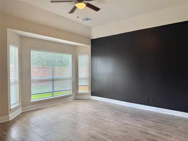 12426 Shadowpoint Drive, Hockley, TX 77082
