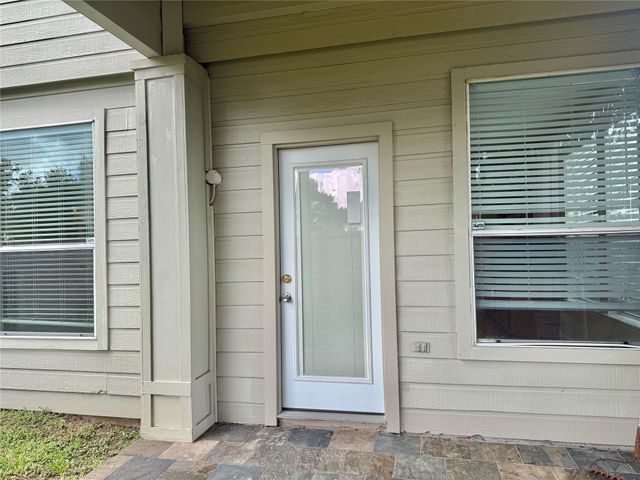 12426 Shadowpoint Drive, Hockley, TX 77082