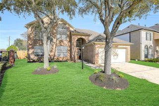 12426 Shadowpoint Drive, Hockley, TX 77082