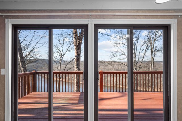 1538 State Highway Y, Forsyth, MO 65653