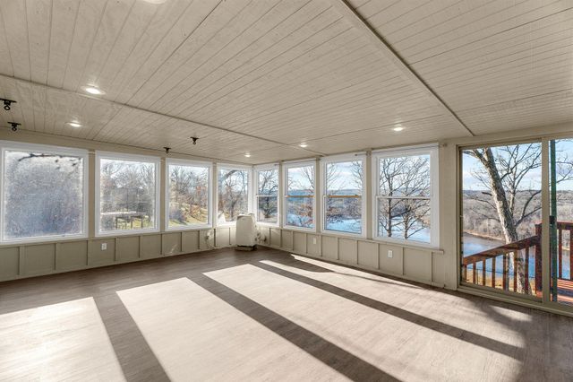 1538 State Highway Y, Forsyth, MO 65653