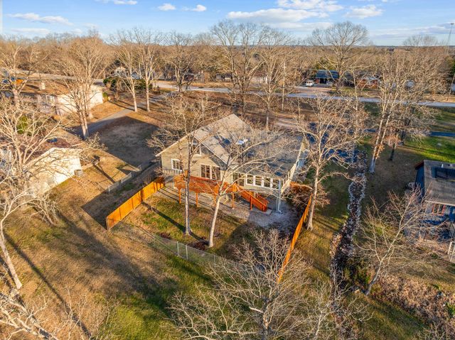 1538 State Highway Y, Forsyth, MO 65653