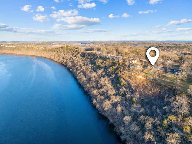 1538 State Highway Y, Forsyth, MO 65653