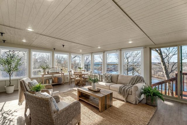 1538 State Highway Y, Forsyth, MO 65653