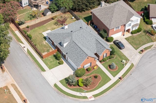 106 Lancaster Court, Huntsville, AL 35824