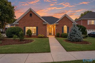 106 Lancaster Court, Huntsville, AL 35824