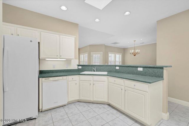 7802 Marymount Drive, Wilmington, NC 28411