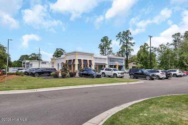 7802 Marymount Drive, Wilmington, NC 28411