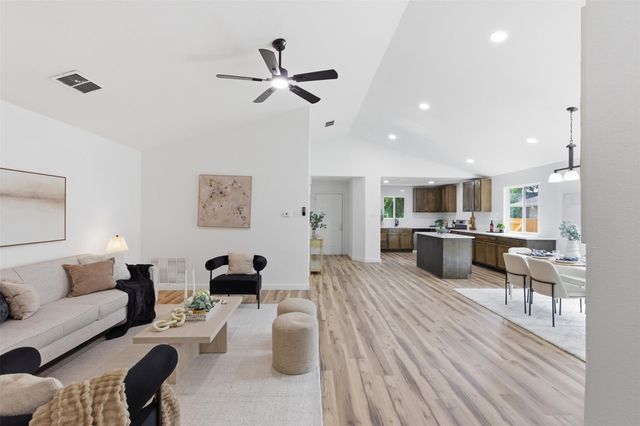 12406 Thompkins DR, Austin, TX 78753