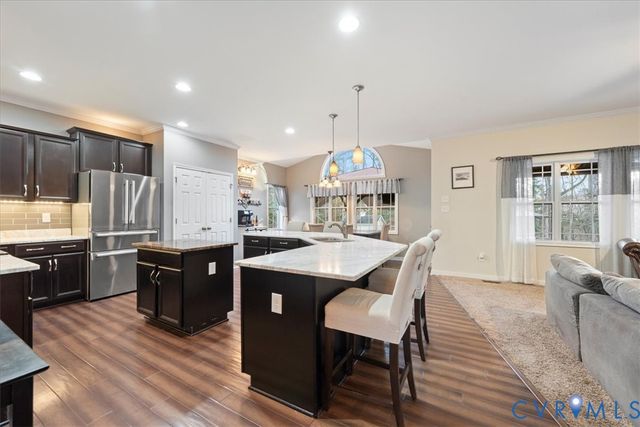 15401 Willow Hill Ln, Chesterfield, VA 23832