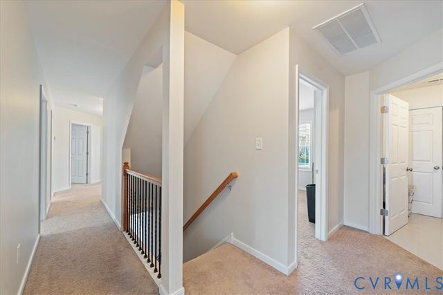 15401 Willow Hill Ln, Chesterfield, VA 23832