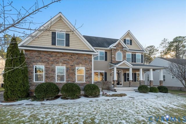 15401 Willow Hill Ln, Chesterfield, VA 23832