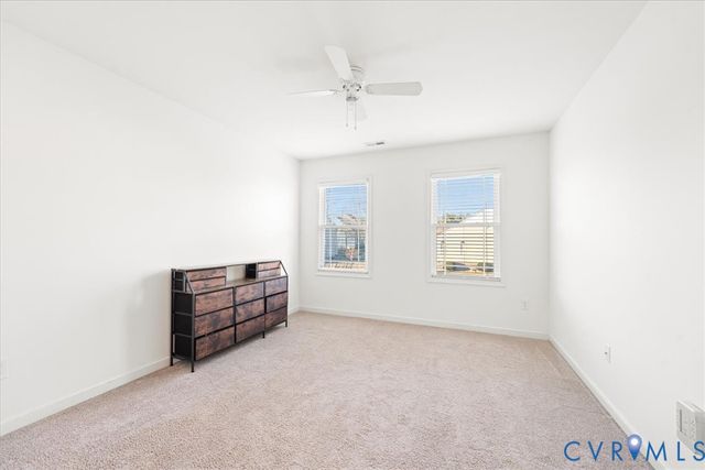 15401 Willow Hill Ln, Chesterfield, VA 23832