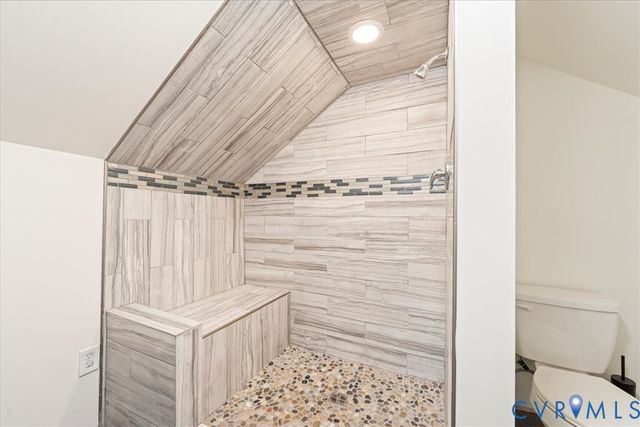 15401 Willow Hill Ln, Chesterfield, VA 23832