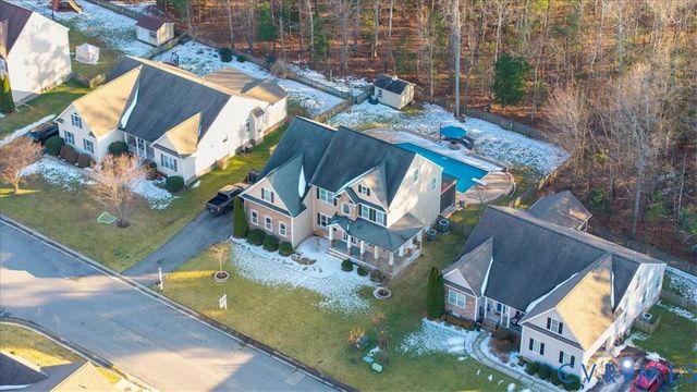 15401 Willow Hill Ln, Chesterfield, VA 23832