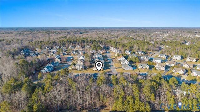 15401 Willow Hill Ln, Chesterfield, VA 23832