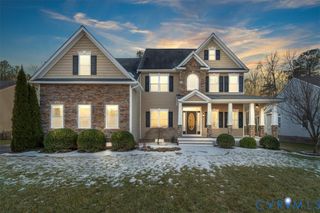 15401 Willow Hill Ln, Chesterfield, VA 23832