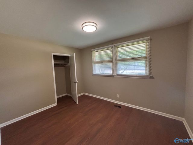 3907 Memorial Parkway North, Huntsville, AL 35810