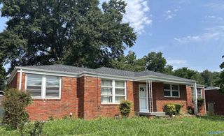 3907 Memorial Parkway North, Huntsville, AL 35810
