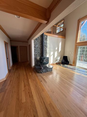 21293 Scotts Flat Rd., Nevada City, CA 95959