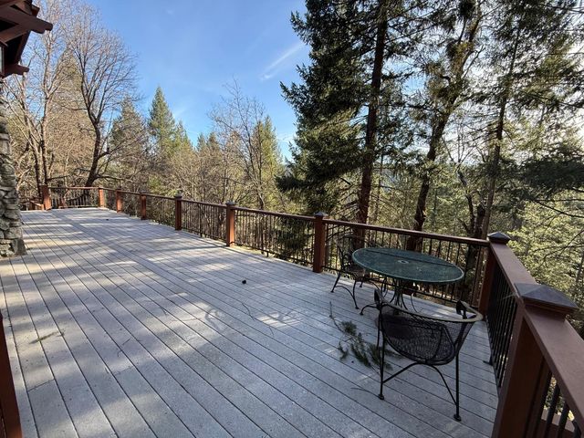 21293 Scotts Flat Rd., Nevada City, CA 95959