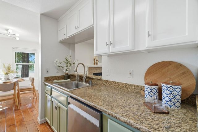 661 Royston Lane 140, Hayward, CA 94544