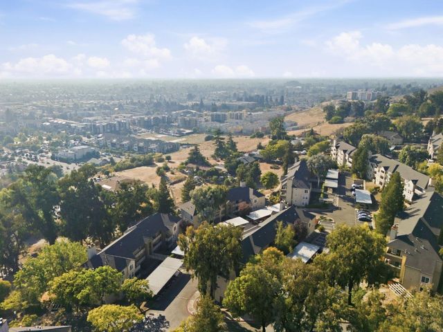 661 Royston Lane 140, Hayward, CA 94544