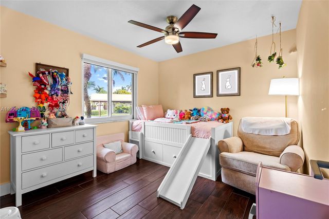 10310 SW 128th Ave, Miami, FL 33186