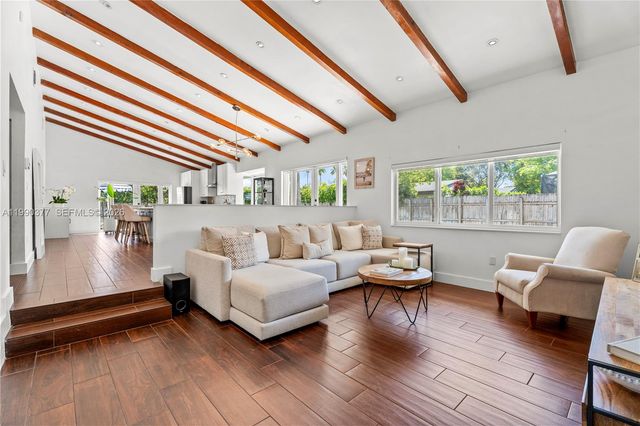 10310 SW 128th Ave, Miami, FL 33186