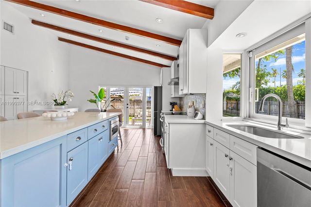 10310 SW 128th Ave, Miami, FL 33186