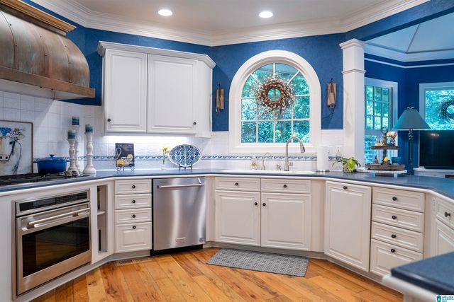 287 TRACE RIDGE ROAD, Hoover, AL 35244