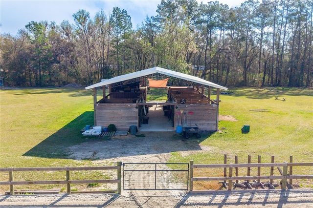 16242 NW 130TH STREET, Williston, FL 32696