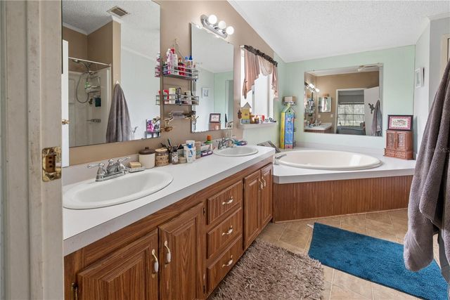 16242 NW 130TH STREET, Williston, FL 32696