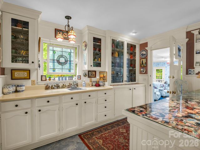 57 Tate Lane, Tryon, NC 28782