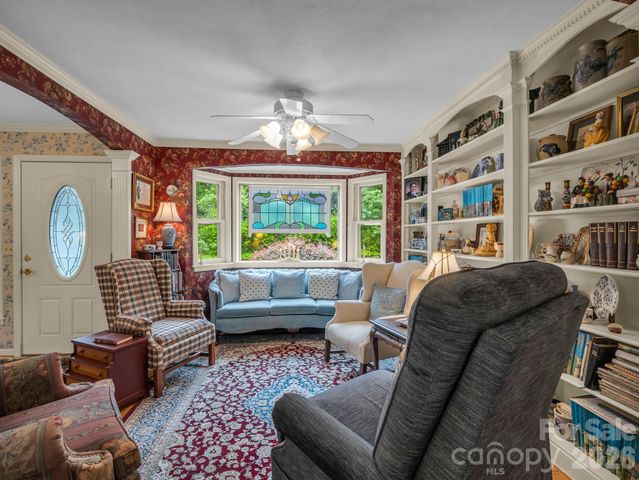 57 Tate Lane, Tryon, NC 28782