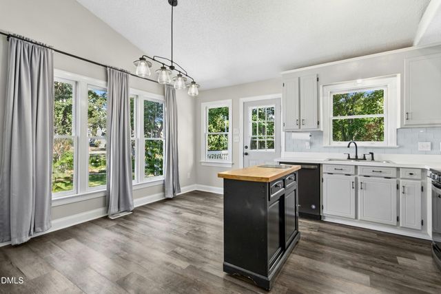 1545 Long Cove Court, Raleigh, NC 27604