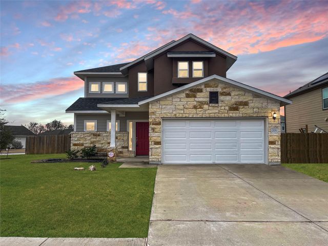201 Saranac DR, Elgin, TX 78621