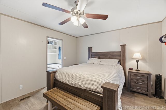 12654 E 122nd Street North, Collinsville, OK 74021