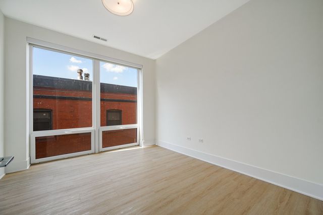 159 W North Avenue 406, Chicago, IL 60610