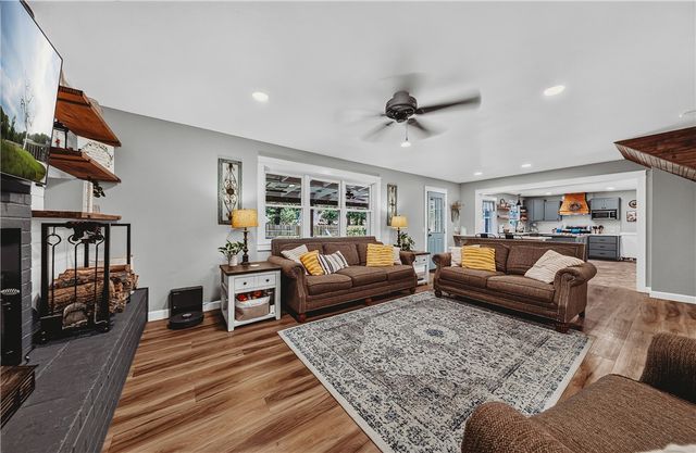 808 Holiman Street, Springdale, AR 72762