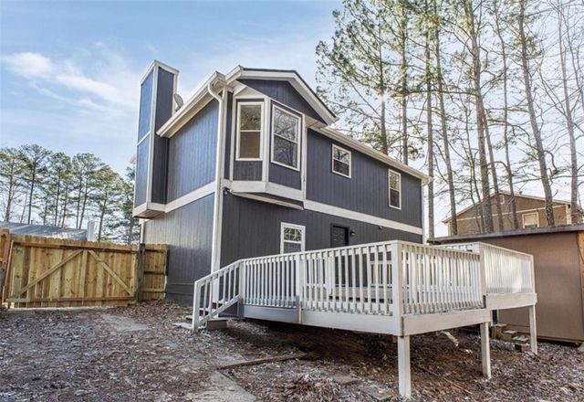 5225 Forest Downs Lane, South Fulton, GA 30349