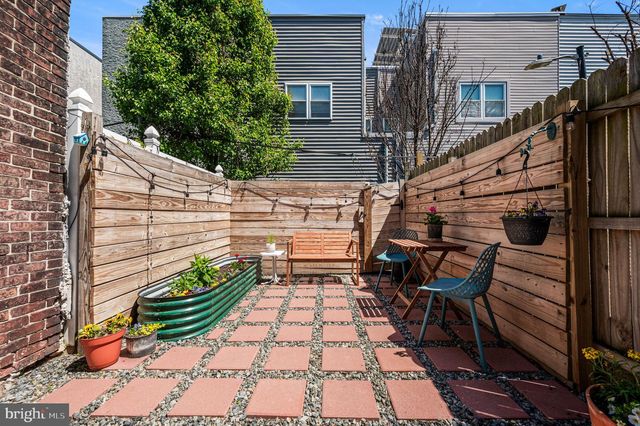 2311 E FIRTH ST, Philadelphia, PA 19125