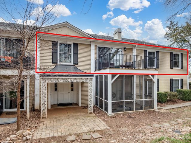 7034 Quail Hill Road, Charlotte, NC 28210