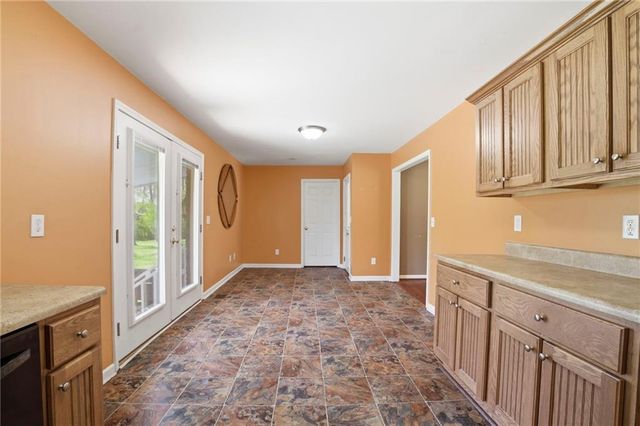 16 Mango Road NE, Rome, GA 30161