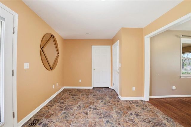 16 Mango Road NE, Rome, GA 30161