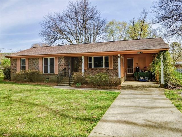 16 Mango Road NE, Rome, GA 30161