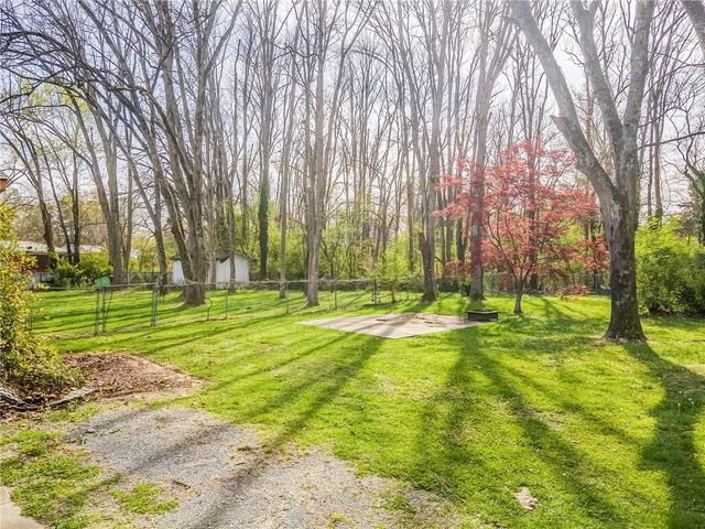 16 Mango Road NE, Rome, GA 30161